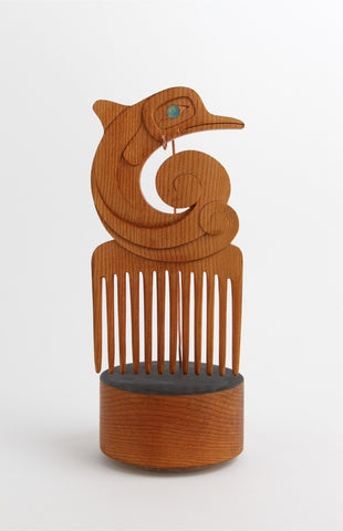 Dolphin Comb