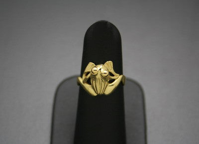 43. FROG RING