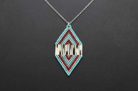 Diamond-Shaped Necklace (Blue & Red)