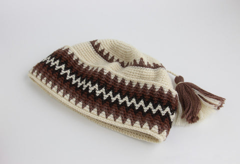 Pangnirtung Hat (White & Brown)