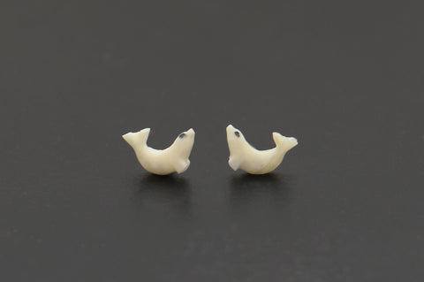 Seal Stud Earrings